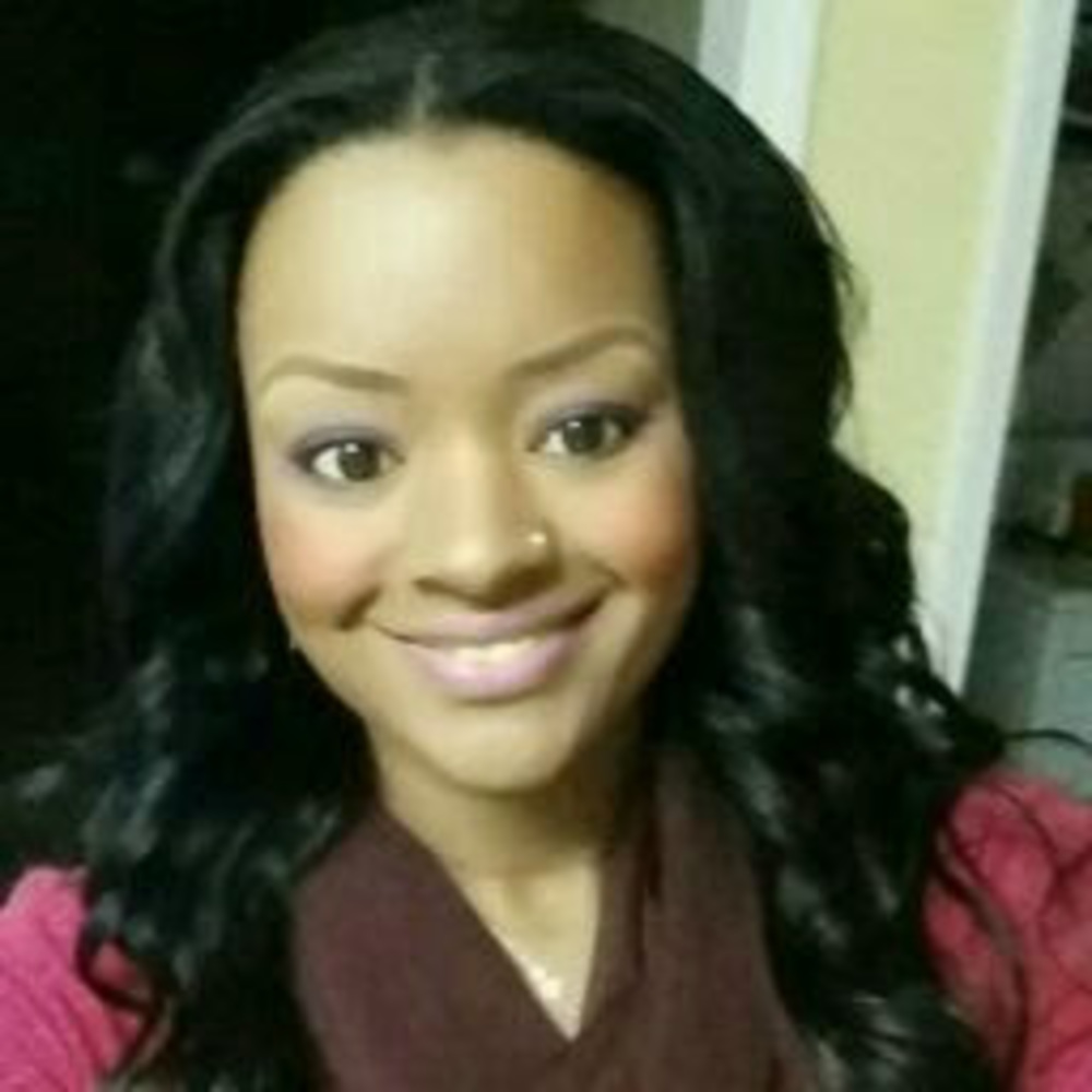 Meet your Posher, Olivia